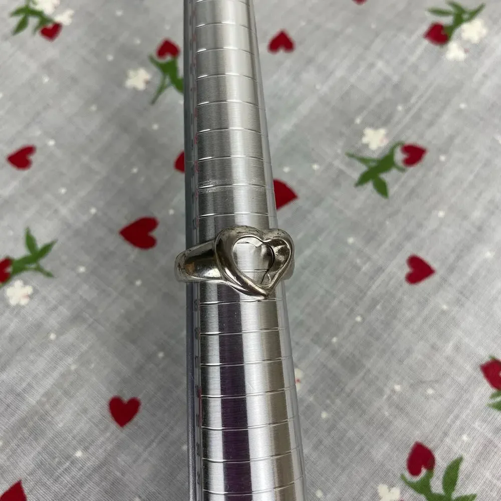 Vintage 925 Sterling Silver Cutout Open Heart Minimalist Ring Band 6.75 Chunky